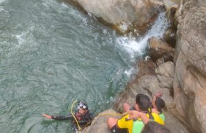 जनपद पौड़ी- सतपुली क्षेत्र में सर्चिंग के दौरान एसडीआरएफ ने किया शव बरामद