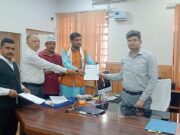 नगर की समस्याओं के समाधान को लेकर जिलाधिकारी से मिले आप