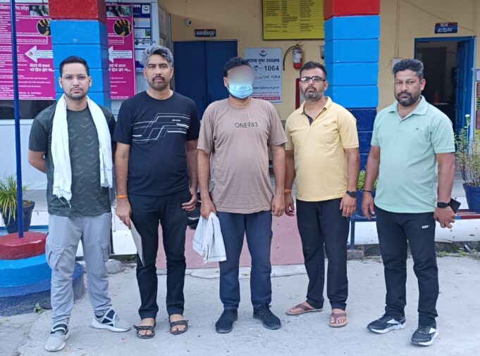 सायबर फ्रॉड: 36 लाख रूपये से अधिक की धोखाधड़ी करने वाला एक अभियुक्त हरिद्वार से गिरफ्तार