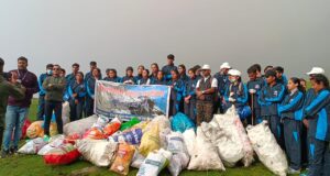 तुंगनाथ में चलाया वृहद स्वच्छता अभियान