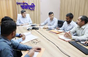 जहां गांव की सड़क बंद है वहां घोडे-खच्चर से पहुंचाया जाए राशन