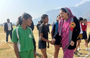 3 दिवसीय खेल कूद प्रतियोगिता का आगाज, जिलापंचायत अध्य्क्ष रजनिभण्डारी ने किया शुभारम्भ