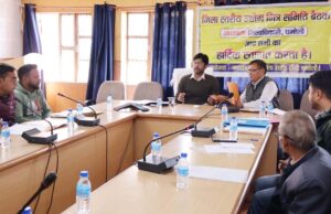 उद्यमियों की समस्याओं का करें त्वरित समाधान -सीडीओ नंदन कुमार ने उद्योग मित्र समिति की बैठक लेते हुए विभागीय अधिकारियों को दिए निर्देश