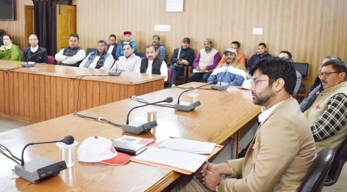 चमोली रेडक्रॉस सोसाइटी की नई कार्यकारिणी के गठन हेतु फरवरी में होंगे चुनाव।