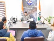 मुख्य विकास अधिकारी नंदन कुमार ने पीएमजीएसवाई के अन्तर्गत सडक निर्माण कार्यों ली समीक्षा बैठक