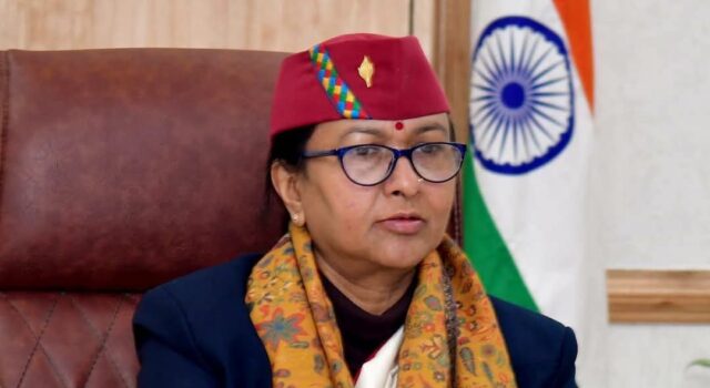 मुख्य सचिव राधा रतूड़ी ने सचिवालय में सभी सम्बन्धित विभागों के साथ अन्तर्राष्ट्रीय प्रवासी उत्तराखण्डी सम्मेलन की तैयारियों की समीक्षा बैठक