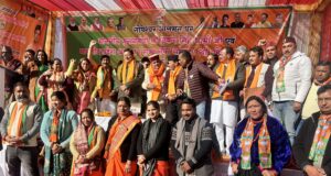 मुख्य मंत्री के साथ भाजपा प्रदेश अध्य्क्ष ने भाजपा प्रत्याशियों के पक्ष में मतदान के लिए की अपील