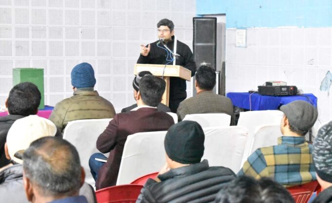 मैठाणा में आपदा प्रभावित दो परिवारों के टैंट में रहने की खबर मिली गलत