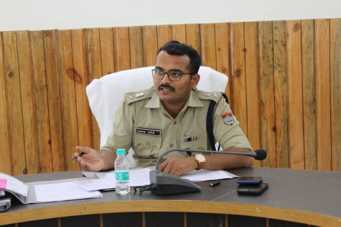 एसपी रुद्रपयाग ने केदारनाथ यात्रा में सुरक्षा एवम यातायात प्रबन्धन को लेकर ली बैठक