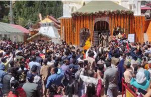 आम श्रद्धालुओ के लिए खुले माँ गंगा के कपाट