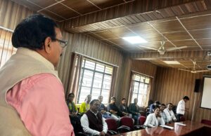 यूथ रेडक्रॉस सोसायटी की बैठक कर्णप्रयाग में हुई आयोजित