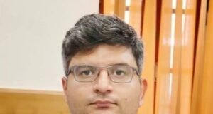 जिलाधिकारी ने पीएमजीएसवाई के अधिकारियों को बाधित सड़कों को सुचारू करने के दिए निर्देश