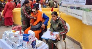 धाम में सिक्स सिग्मा ने मेडिकल सेंटर और एसीएलएम एम्बुलेंस का हुआ उद्घाटन