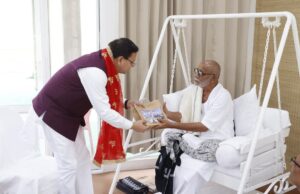 मुख्यमंत्री पुष्कर सिंह धामी ने नंदप्रयाग में आयोजित राम कथा में प्रतिभाग किया