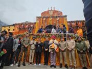 राज्यपाल ने बदरीनाथ धाम पहुंचकर की पूजा अर्चना, राज्य और देश की सुख समृद्धि की कामना की