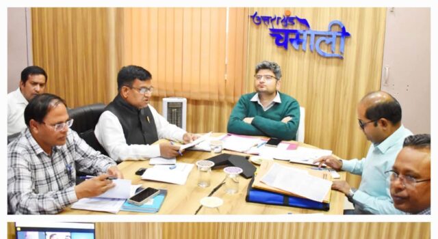 हेमकुंड साहिब यात्रा व्यवस्थाओं को लेकर आयोजित हुई बैठक
