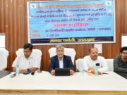 निर्वाचन आयोग की टीम ने बीएलओ व बीएलओ सुपरवाइजरों को दिया प्रशिक्षण