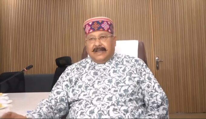 सड़क निर्माण के दौरान युवक की मौत मामला, विभागीय मंत्री ने किया कंपनी का अनुबंध निलंबित