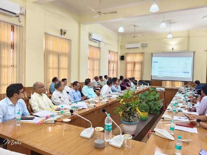 राज्य निर्वाचन आयोग ने त्रिस्तरीय पंचायतों को लेकर की गई तैयारी बैठक