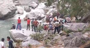 दुःखद: नहाने गया युवक पानी मैं डूबा, खोजबीन जारी