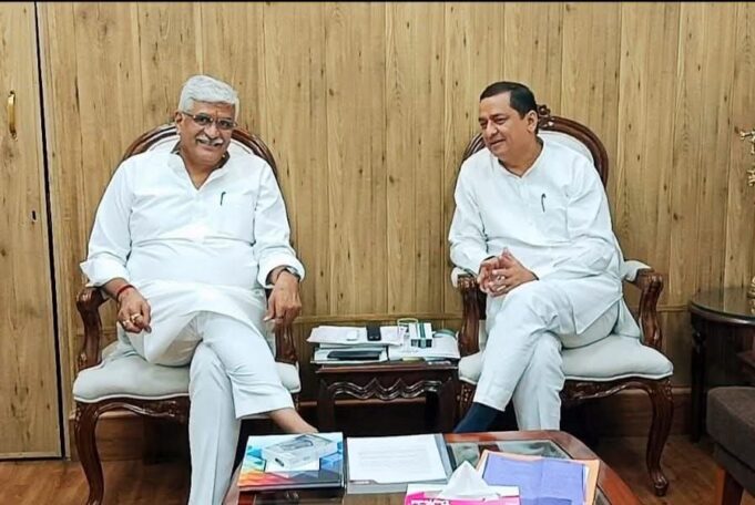 गढ़वाल सांसद ने गोपीनाथ मन्दिर परिसर के 300 मीटर दायरे में निर्माण इत्यादि में रियायत को लेकर केंद्रीय मंत्री से की मुलाकात