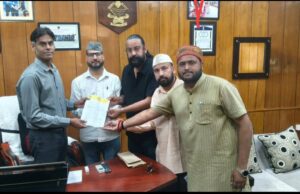 मुख्य मंत्री एवम उड्डयन सचिव के खिलाप गैर इरादतन हत्या मामले में शिकायत