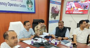 हाई अलर्ट : उतरकाशी आपदा के बाद रेस्क्यू बचाव दल रवाना