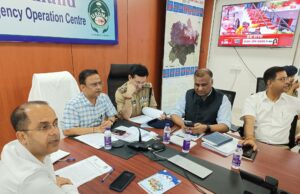 हाई अलर्ट : उतरकाशी आपदा के बाद रेस्क्यू बचाव दल रवाना