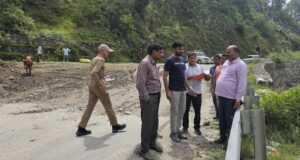 उपजिलाधिकारी ने सुधारीकरण कार्य का स्थलीय निरीक्षण कर, दिए आवश्यक दिशा निर्देश।