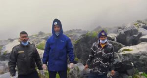 केदारनाथ धाम मन्दिर के पीछे चौराबाड़ी ग्लेशियर क्षेत्रान्तर्गत मिला नर कंकाल,कंकाल के पास मिली आईडी फिर हुई युवक की पहचान।