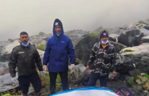 केदारनाथ धाम मन्दिर के पीछे चौराबाड़ी ग्लेशियर क्षेत्रान्तर्गत मिला नर कंकाल,कंकाल के पास मिली आईडी फिर हुई युवक की पहचान।