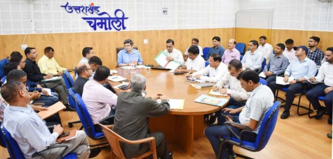 गैरसैण सत्र तैयारी को लेकर प्रशासन ने की बैठक