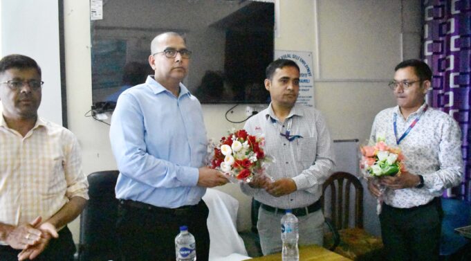 जनपद के 11 युवकों को दिया जा रहा निःशुल्क हेयर सैलून प्रशिक्षण