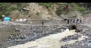 तमक नाले में वैक्लिप मार्ग तैयार, लोगो ने ली राहत क़ी सांस