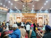 श्री हेमकुंट साहिब में दर्शन के लिए बाढ़ की आपदा के बावजूद बड़ी संख्या में पहुंच रहे श्रद्धालु: चढ़दी कला की भावना का जीवंत उदाहरण