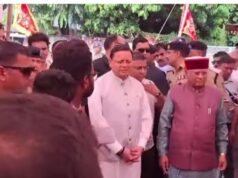 पेपर लीक प्रकरण: धरना स्थल पर पहुंचे CM धामी, CBI जांच का दिया भरोसा