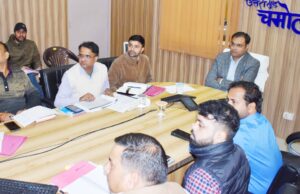 जिलाधिकारी ने आरडब्लूडी एवं डीएलडीए के निर्माण कार्यों के प्रगति की समीक्षा की