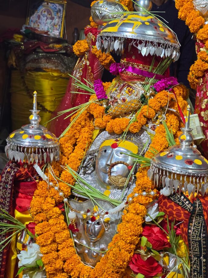 खल्ला गांव की अनसूया देवी की रथ डोली देवरा यात्रा पर निकली