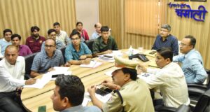 कृमि मुक्ति दिवस और पल्स पोलियो अभियान की तैयारियों को लेकर जिलाधिकारी ने ली समीक्षा बैठक