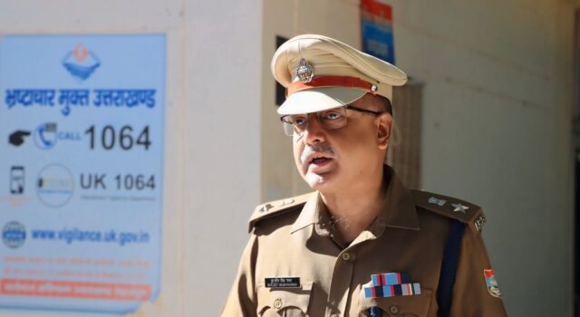 “वन्दे मातरम्” के 150 वर्ष, चमोली पुलिस ने एकसुर में गाया राष्ट्रगीत