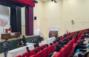 राजकीय स्नातकोत्तर महाविद्यालय गोपेश्वर में युवा संसद 2025 आयोजित की गई