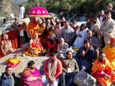 गंगा की अविरलता जरूरी : स्वामी अवमुक्तेश्वरानंद