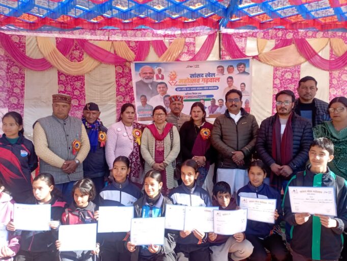 खिलाड़ियों को प्रतिभा दिखाने का स्वर्णिम अवसर– रघुबीर बिष्ट