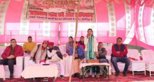 जनजन की सरकार जनजन के द्वार कार्यक्रम गैरसैण में हुआ आयोजित