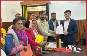 प्रधान संगठन ने मानदेय बढ़ोतरी समेत कई मांगें डीएम के समक्ष रखीं