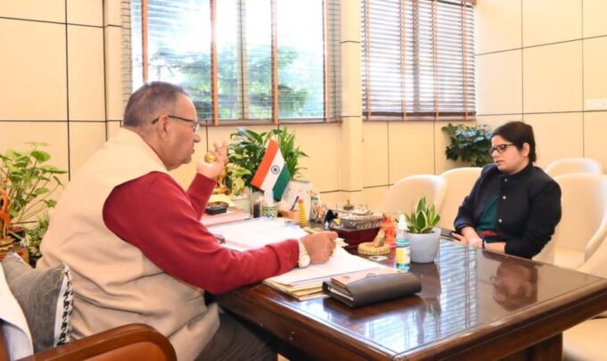 विभागीय मंत्री गणेश जोशी ने कृषि एवं उद्यान योजनाओं की प्रगति की समीक्षा, नेचुरल फॉर्मिंग और मिलेट्स मिशन पर विशेष जोर