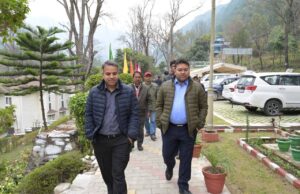 यात्रा व्यवस्था के दृष्टिगत अपर सचिव ने किया जनपद का भ्रमण,