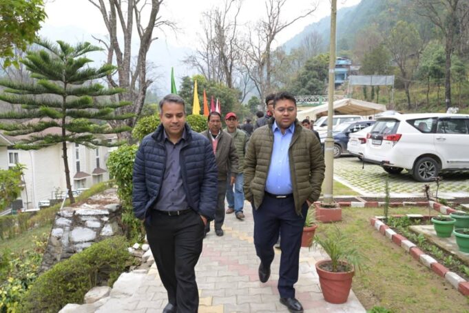 यात्रा व्यवस्था के दृष्टिगत अपर सचिव ने किया जनपद का भ्रमण,