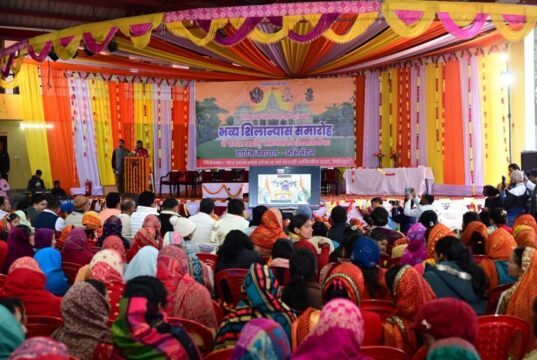 मुख्यमंत्री श्री वाराही धाम देवीधुरा, चम्पावत में आयोजित मंदिर के नव निर्माण कार्य के शिलान्यास कार्यक्रम को वर्चुअल माध्यम से संबोधित किया।