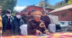 नकली हॉलमार्क लगाकर असली सोना बदलने वाले गिरोह का भंडाफोड़;